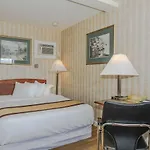 Canadas Best Value Inn Chinook Station
