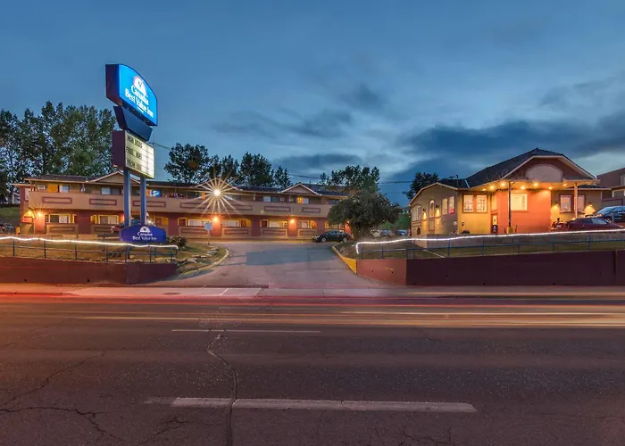 Canadas Best Value Inn Chinook Station